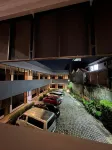 Rahayu Hotel Cirebon - parcheggio