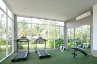 Navela Hotel & Convention - Gym