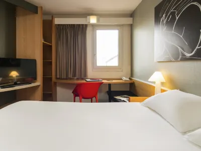 Ibis Reims Tinqueux Hotels in Tinqueux