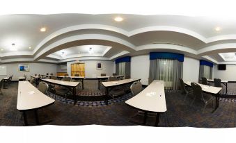 Holiday Inn Express & Suites Austin NE - Hutto