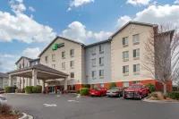 Holiday Inn Express CHARLOTTE WEST - GASTONIA by IHG Hotels in Gastonia