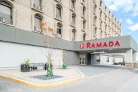 Ramada by Wyndham Saskatoon Hotels in Saskatoon