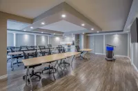 Days Inn by Wyndham Sudbury & Conference Centre فنادق في سودبوري