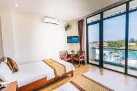 Maldives Hotel - FLC Sam Son - Parvekkeita