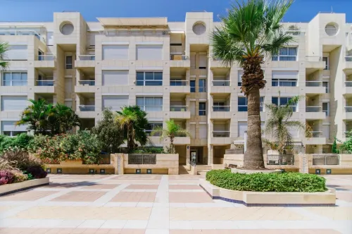 Marina Apartments by Olala Homes - موقف سيارات