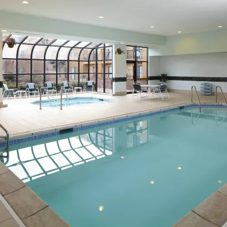 Spark by Hilton Bettendorf Quad Cities