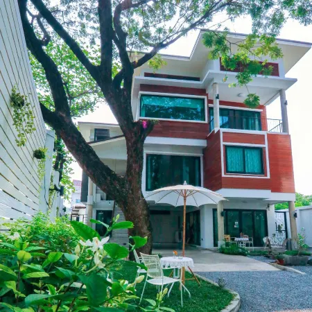 Jamjuree Home at Udonthani