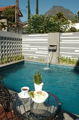 Gandaria Villa Batu