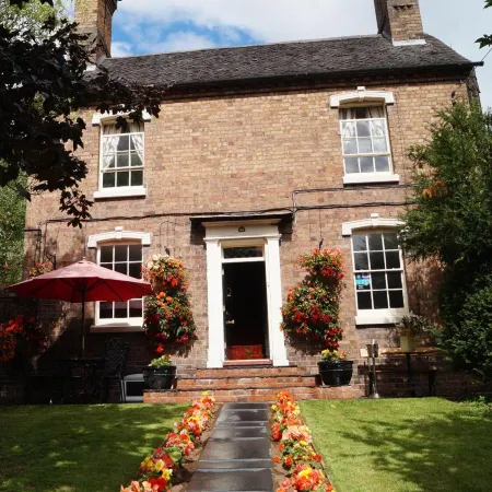 Foundry Masters House