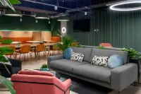Bradbury Place - 2-Star