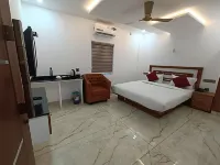 Marina Suites Aiport Hotel