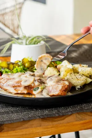 Hotel Piedras de Mani Отели рядом с достопримечательностью «Ecoparque Los Yarumos»