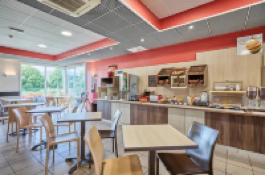 Ace Hôtel Caen Nord Mémorial