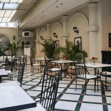 Dbd Hotel Bayraklı