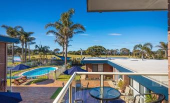 Surfside Merimbula Holiday Apartments