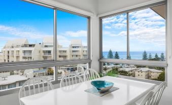 Nova Mooloolaba Beach