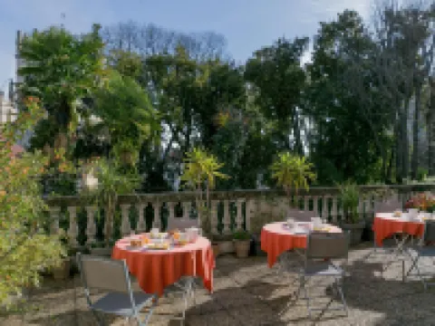 奎爾姆貝斯特韋斯特酒店 鄰近蒙彼利埃凱旋門的酒店