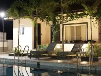 Button Eyes Resort - Pet Friendly - Pools