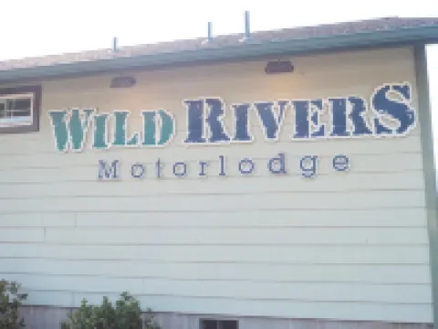 ワイルド リバーズ モーター ロッジ ハーバーのホテル