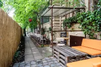 Baroque Hostel & Coworking Hotels in 