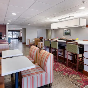 La Quinta Inn & Suites by Wyndham Boone University