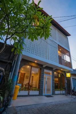 Alba Inn Sanur by SooBali Hotels near Segara Beach