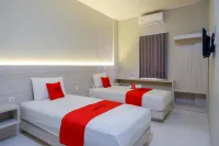 RedDoorz Syariah Near Prpp Marina Semarang