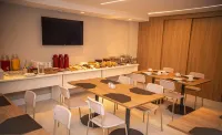 Aero Hotel Salvador Aeroporto - breakfast