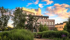 Megapolis Naberezhnaya Hotel