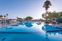 Atlantis Hotel - Ocean View