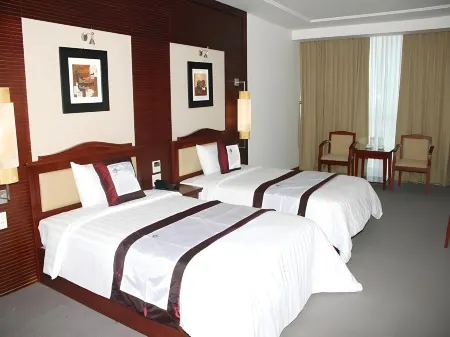 Bmc Ha Tinh Hotel Отели в г. Хатинь