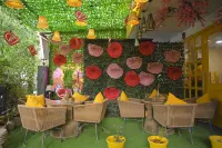 My one Hotel-Golf course Road