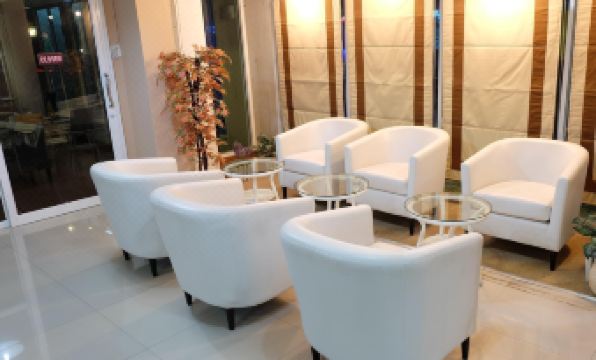 White Inn Nongkhai Hotel