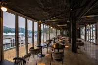 Gapyeong Parotia Waterhouse Hotels in Gapyeong-gun