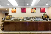 Comfort Suites Near Six Flags Magic Mountain - breakfast
