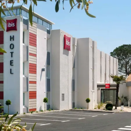 Ibis Salon-De-Provence Sud