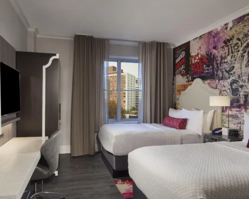 Hotel Indigo ATLANTA MIDTOWN by IHG Hotels near The Varsity