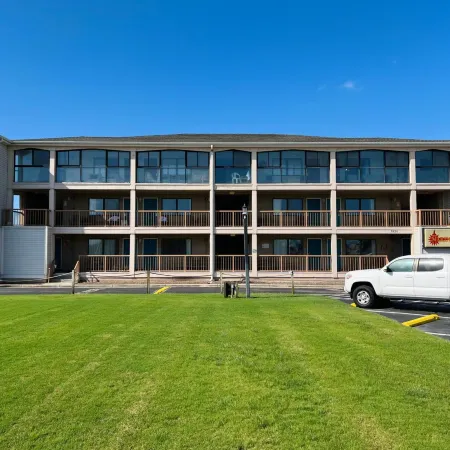 Mariner Inn and Suites