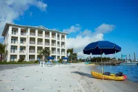 The Pointe Hotel - Beach