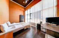 Ekodom Yanais Hotel