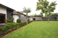 HF Pool Resorto - Private Pools