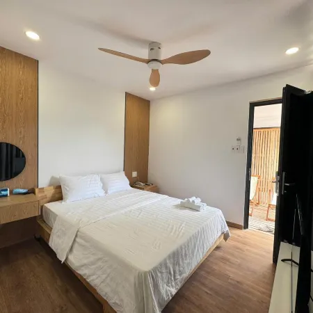 Wanderlust Garden Inn