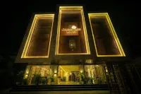 GOLDEN TREE HOTEL - 4-Star