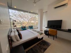 Hotel Golden Leaf