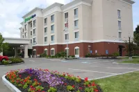 Holiday Inn Express Cortland Các khách sạn ở Cortland