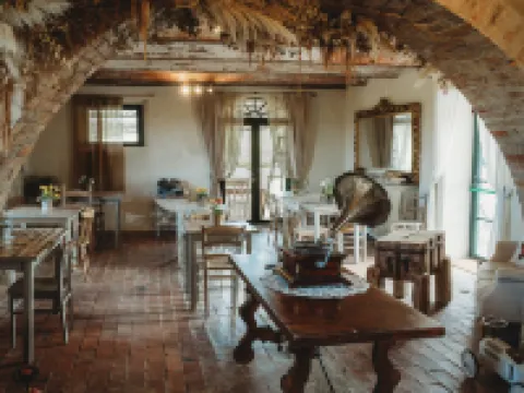 託斯卡納洛坎達酒店 卡斯蒂戈隆·多爾希亞酒店