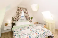 Kvetki Yablyni Eco Hotel Hotel a Vileyka District
