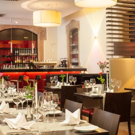 Novina Hotel Tillypark Отели рядом с достопримечательностью «Зюдштадт»