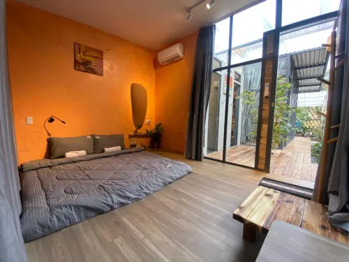 Tram Homestay Hotels in Quang Dien District