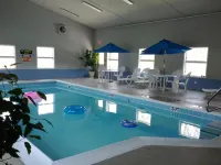 Brook Pointe Inn - Pools